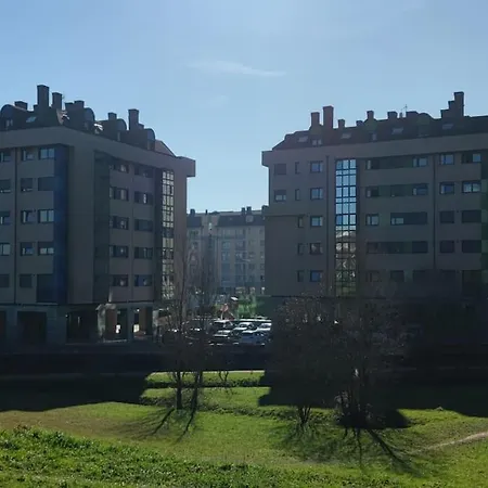 Apartment Atico Mirador Del Naranco, Parking Gratuito, Wifi, Zona Residencial